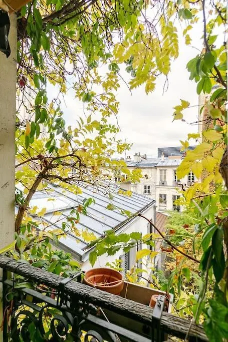 Daire A Paradise Of Calm And Charm Paris Fransa