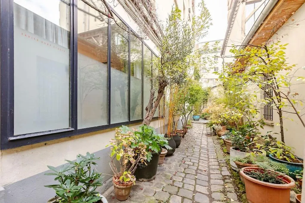 Daire A Paradise Of Calm And Charm Paris Fransa